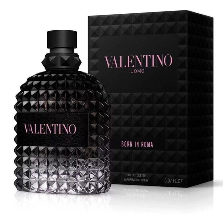 Valentino Born In Roma Rockstud Noir Eau de Toilette 100ml