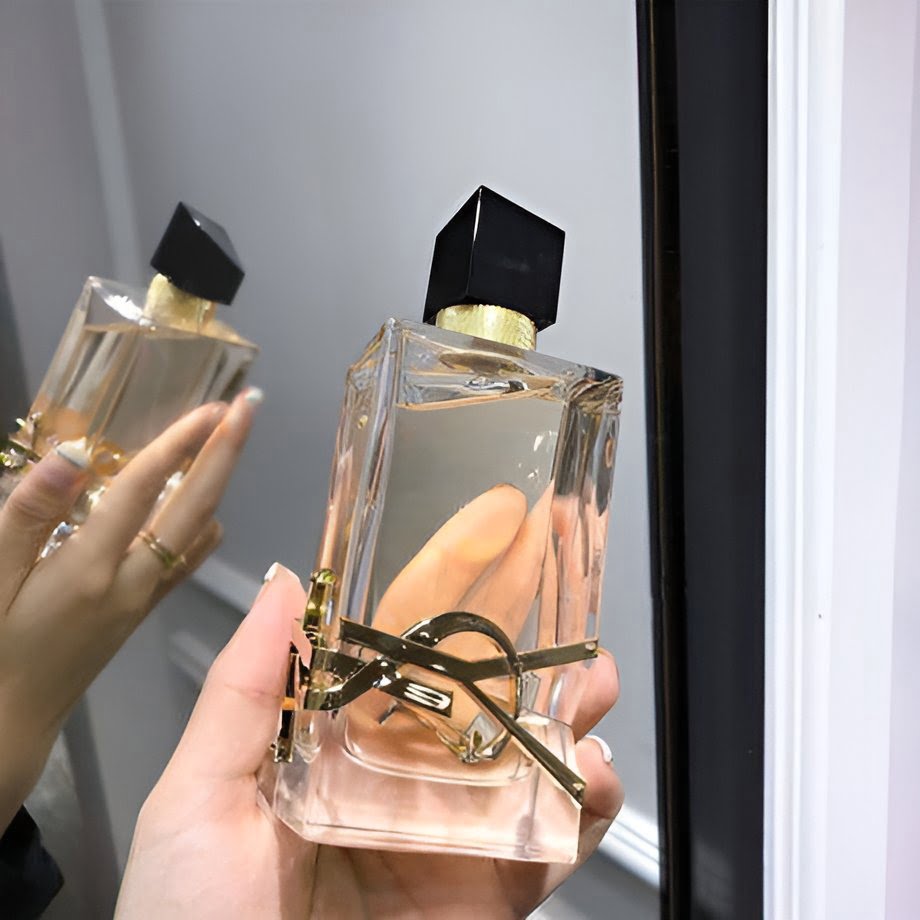 Yves Saint Laurent Libre Flowers & Flames Floral Perfume 90ml