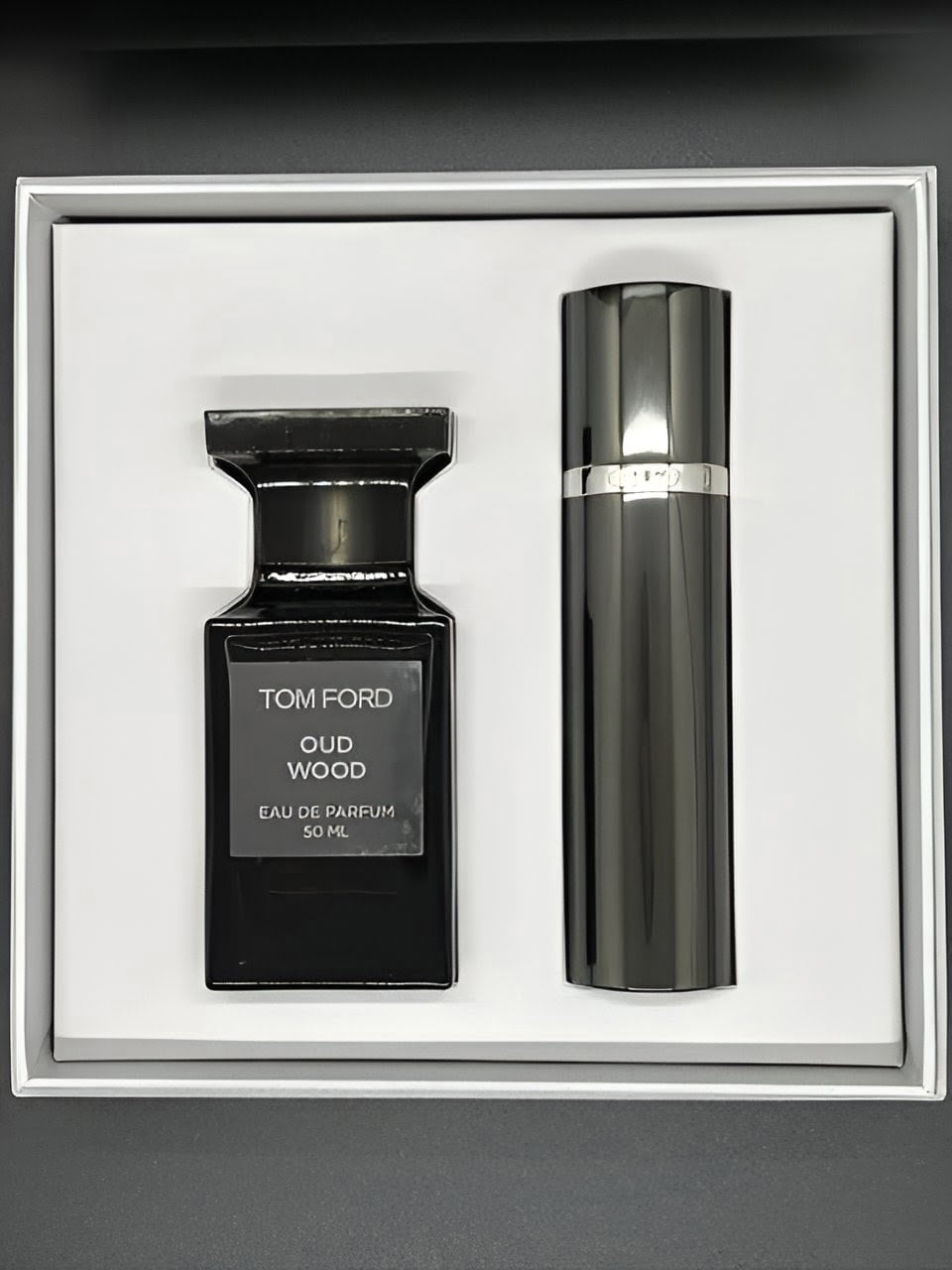 Coffret Oud Wood : Eau de Parfum 50ml +10ml